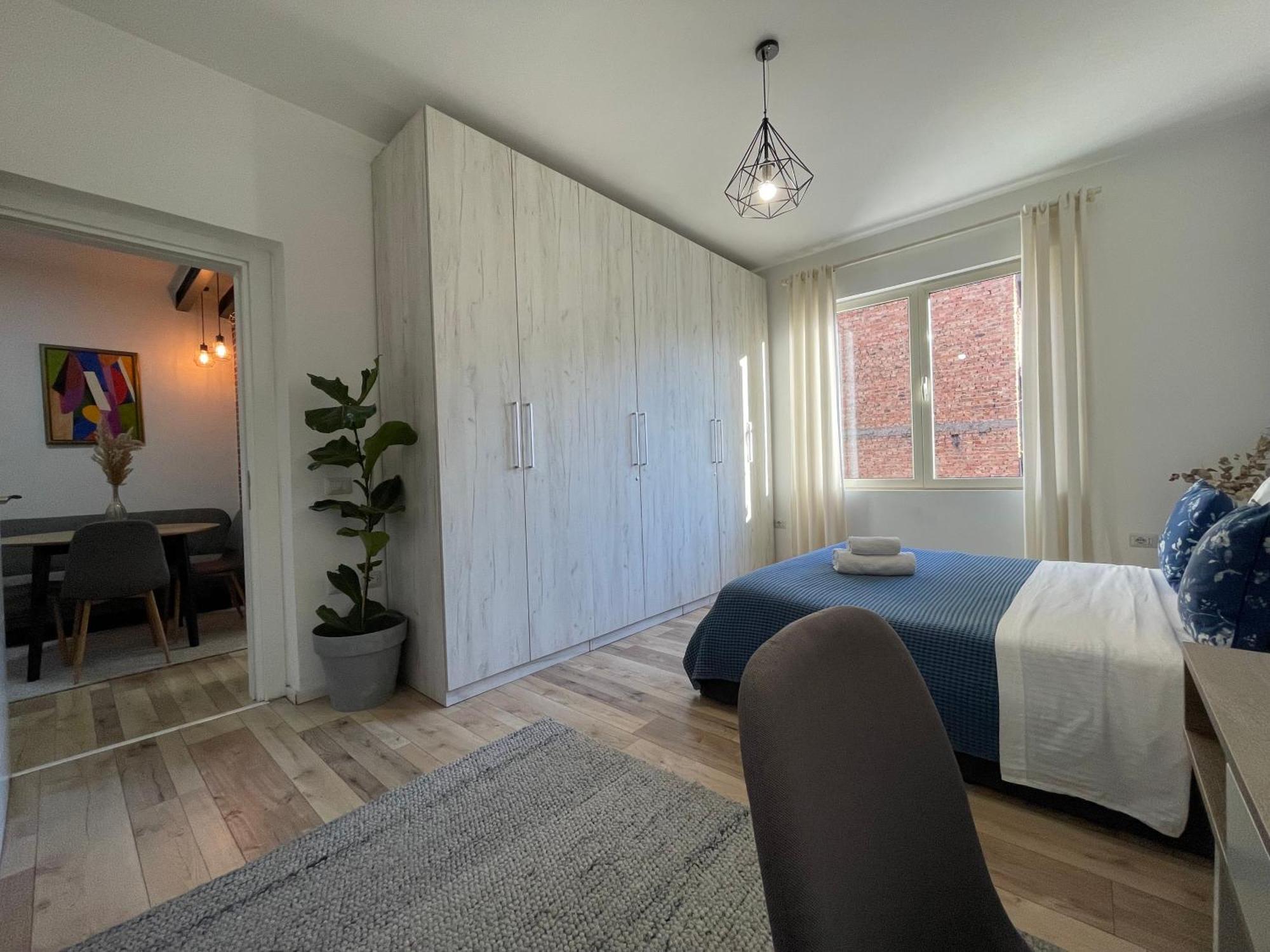 Myslym Shyri'S Apartments Tirana Zimmer foto